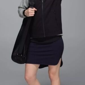 lululemon Athletica Women's Black Stretchy High & Low City Skirt Size 6